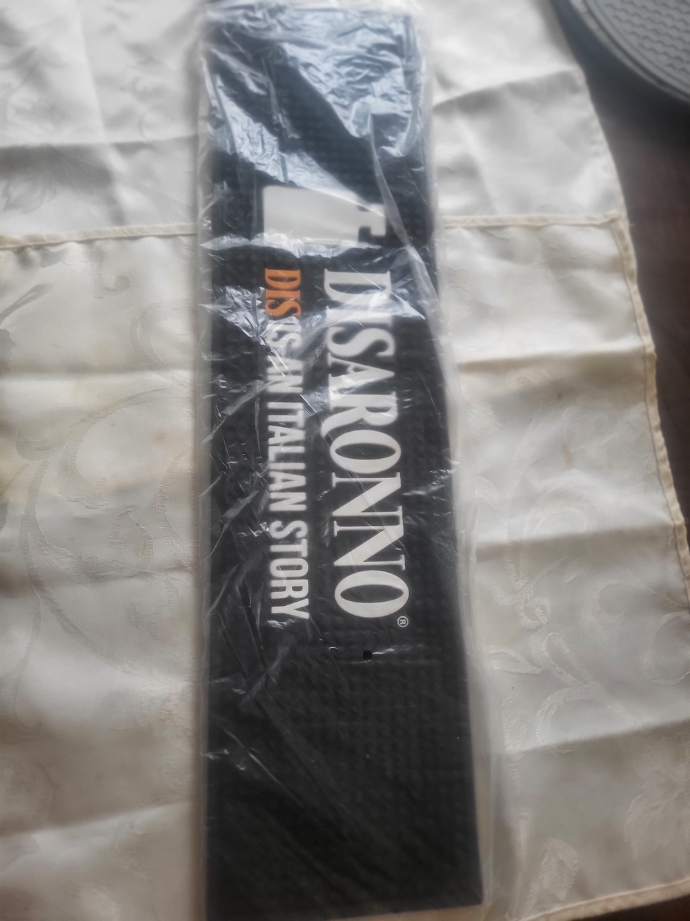 Disaronno WHITE/BLACK/Orange BAR RUNNER RUBBER RAIL SPILL MAT MAN CAVE